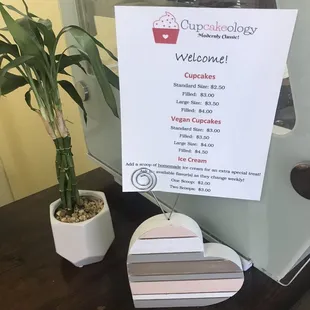 Cute cupcake sign of pricing