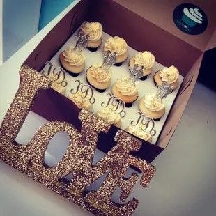 Cupcakes for wedding ...