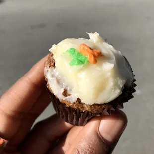 Mini carrot cake