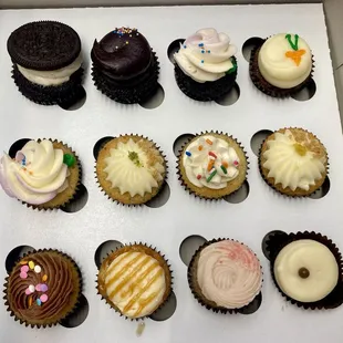 One Dozen Mini Cupcakes