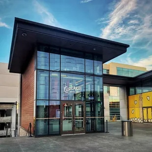 Exterior of the shop - come visit us!