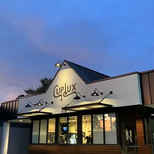 Westside sunrises in the Queen City never disappoint!