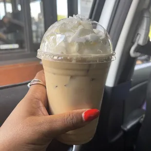 Vanilla iced latte