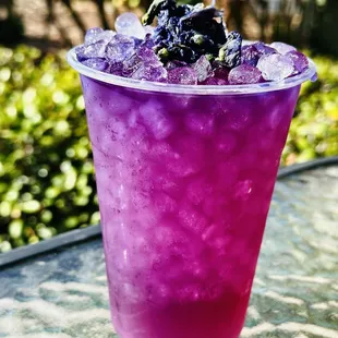 Vanilla Bean Butterfly Pea Tea