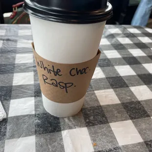 White chocolate raspberry 20oz