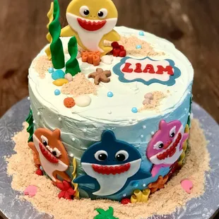Pinkfong Baby Shark cake
