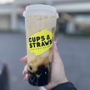 Cups & Straws