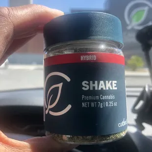 Well this is $35 so I guess it's good price. I ain't smoking. But my dude is.