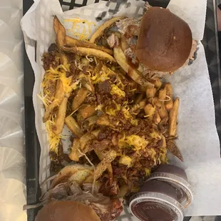 Swine sliders with queso and bacon 1 Slider, Fries and Drink