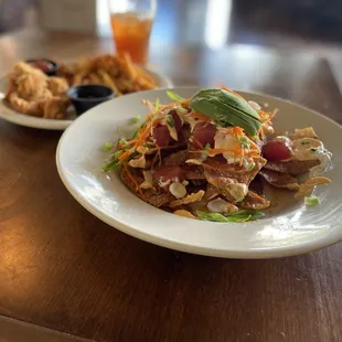 Poke Nachos &amp; Chicken Bites