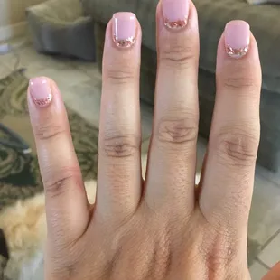 1.5 weeks post manicure and still looks great!