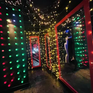 Funhouse/carnival mirrors and lights!