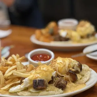 Crispy Pork Benedict