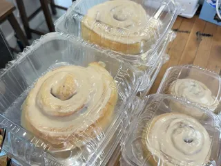 Diamond Dust Bakery & Coffee Shop