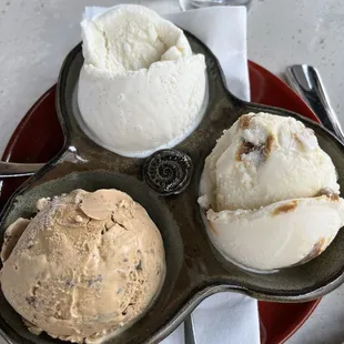 Gelato: Madagascar Vanilla, Espresso and banana dulce de leche = HEAVEN