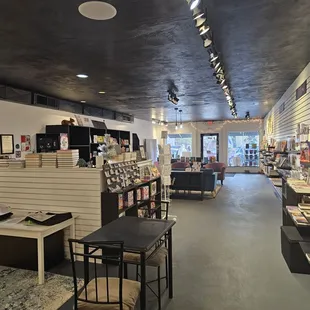 my pics don't do it justice how cozy the interior is #ReviewsByRL