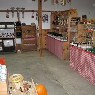 Jams, jellies, honey, and apples, apples, apples!