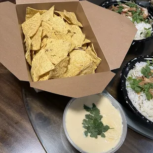 Curry Queso