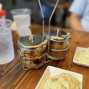 Pickled Onions &amp; Mango Habanero Hot Sauce