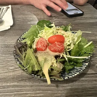 HOUSE SALAD