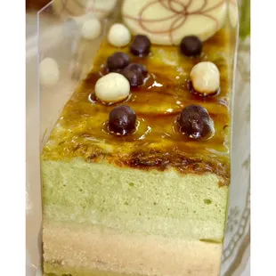 Green tea cake