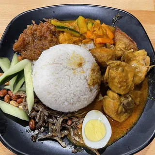 8. Nasi Lemak