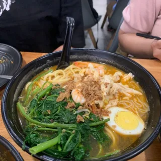 4. Prawn Mee