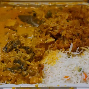 a close up of a curry hut