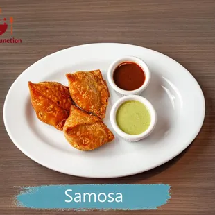 Deep fried savory pastry stuffed with vegetables