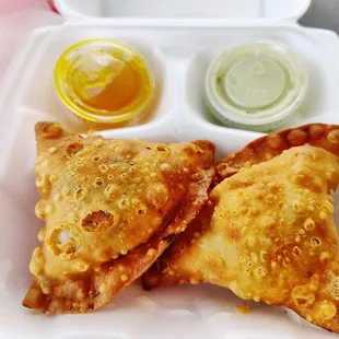 Veggie samosas