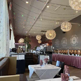 You see the buffet on the right. In the foreground on the left is a wide booth built into to wall for accommodating larger parties