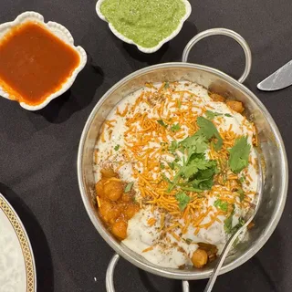 Aloo Tikki Chaat