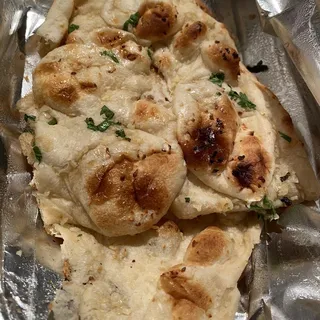 GARLIC NAN