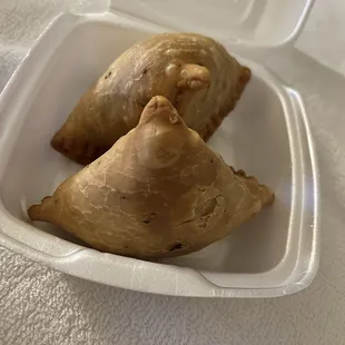 Samosas (2pc per order)
