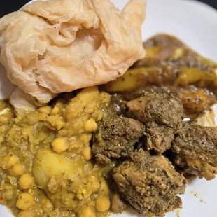 food, chicken wings and fried chicken