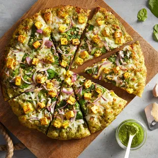Palak Paneer Pizza