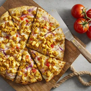 Achari Chicken Pizza