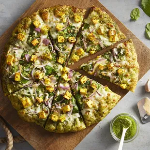 Palak Paneer Pizza