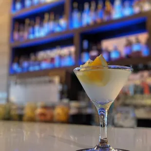 Butterfly cocktail: Tanqueray Gun, Chareau Aloe Liqueur, Lillet Blanc, Top Hat Lemonade