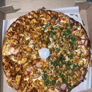 Malai chicken on the left. Chicken Tikka on the right.