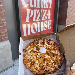 Craft Curry Pizzas