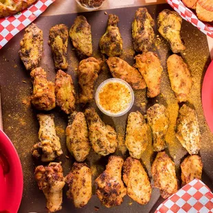 food, poultry, bbq wings, chicken wings and fried chicken, chicken wings, fried chicken, chicken, bbq chicken, fried chicken wings