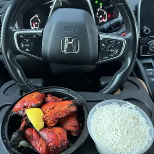 Tandoori chicken $13.99 (instagram: @issa.cheatday)