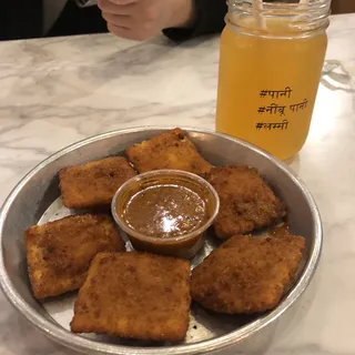 Holy Moly Fried Ravioli