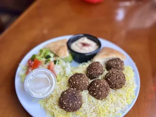 Z Zoul Cafe