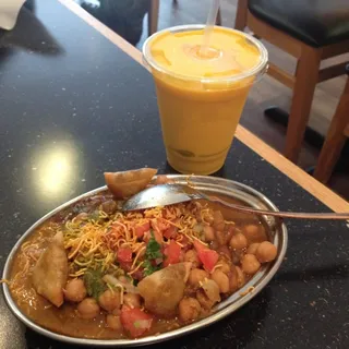 Samosa Chaat