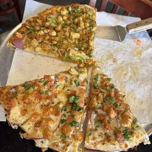 Curry pizza and chicken tikka pizza