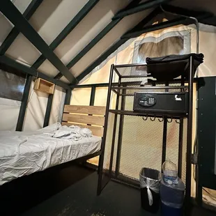 There's trash, recycling, wool blanket, and several towels provided