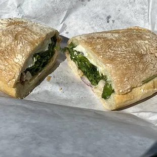 a cut in half sandwich