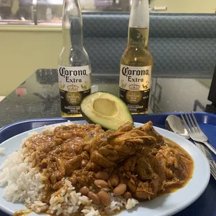 The best  Dominican food in town zang zoon Mi Pueblo began